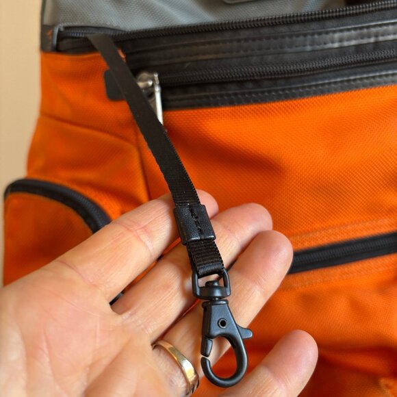 Tumi backpack in orange and grey - Picture 6 of 9